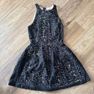Elegant Black Lace Women’s Dress